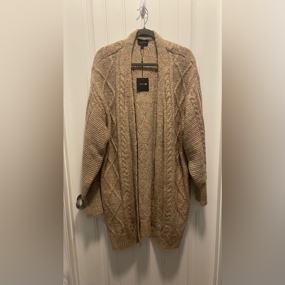 Joe's Jeans Sweaters - Joe’s 
Women’s Cable Knot Sweater 
Size XL 
NWT